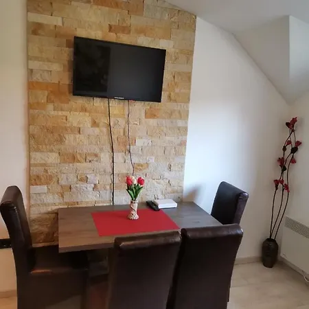 Apartment Am